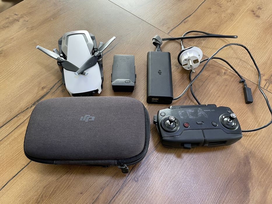 Продам квадрокоптер ( дрон ) dji mavic air (U11x)