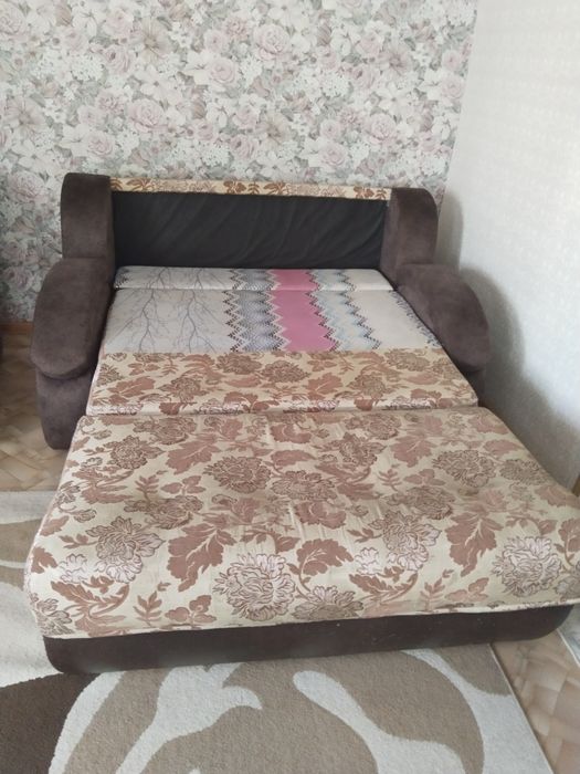 Продам мягкий уголок