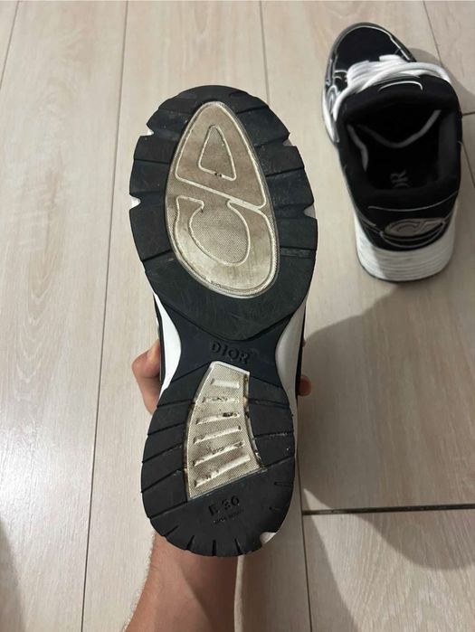 Dior b30 white/black