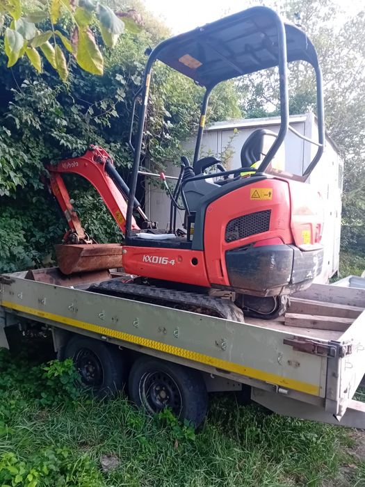 Nacela Prb 14 m de închiriat și servicii electrice   și Miniexcavator