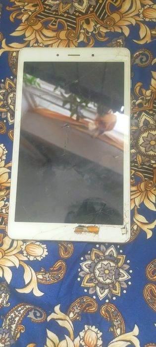 Самсунг Галакси таб а 2 штук