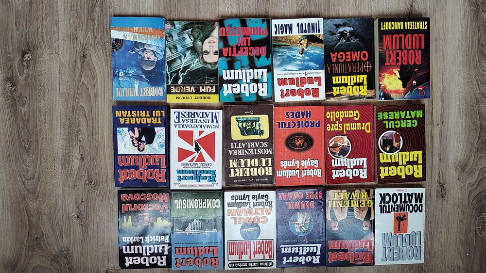 Robert Ludlum – set 34 romane, 35 vol., thriller