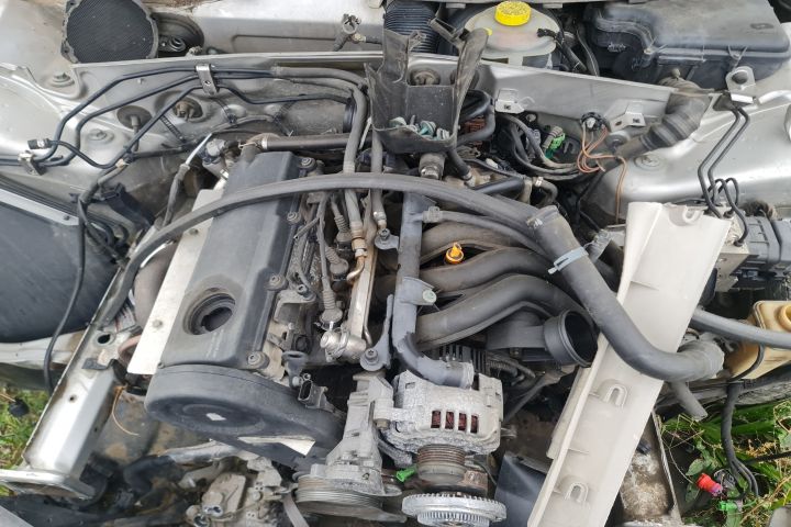 Lampa / Tripla stop stanga pe aripa Audi A4 B5