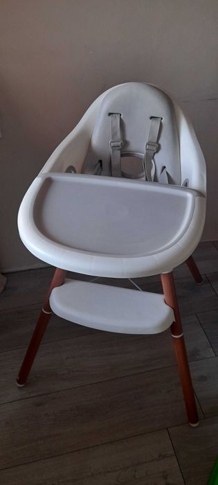 Столче за хранене