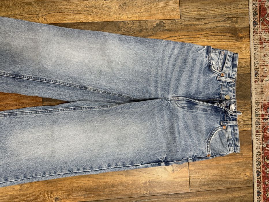 Продам джинсы новые