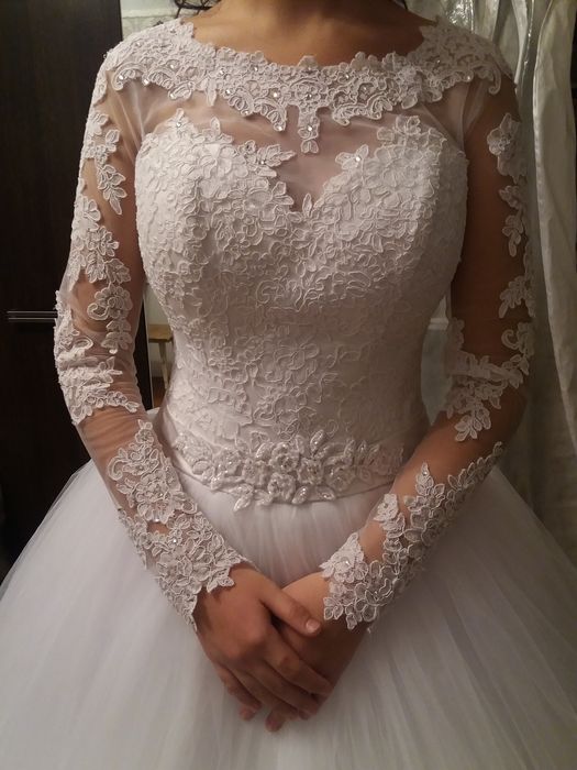 Свадебное платье