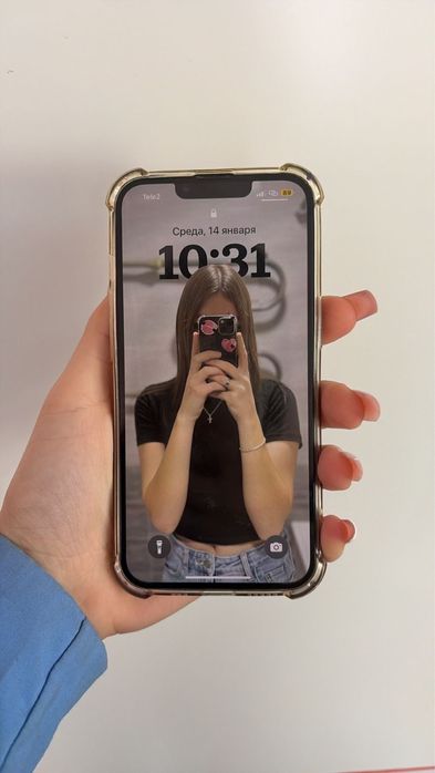 Продам айфон 14 срочно