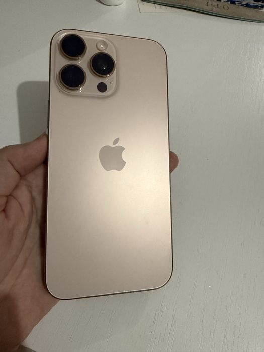 Продам Iphone 16 pro max 1TB
