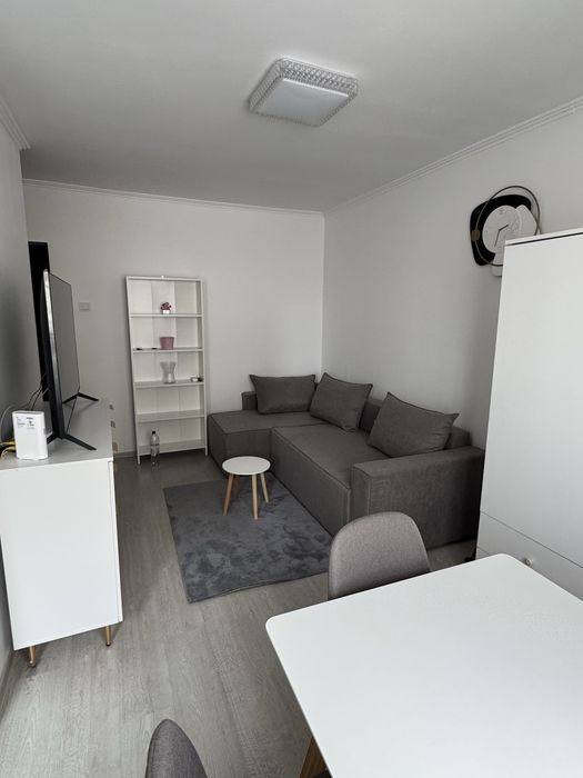 inchiriez garsoniera