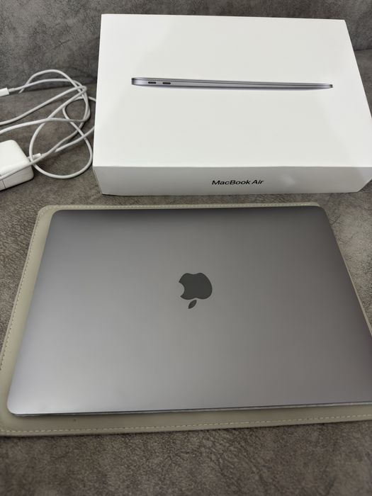 MacBook Air 13 2020 M1