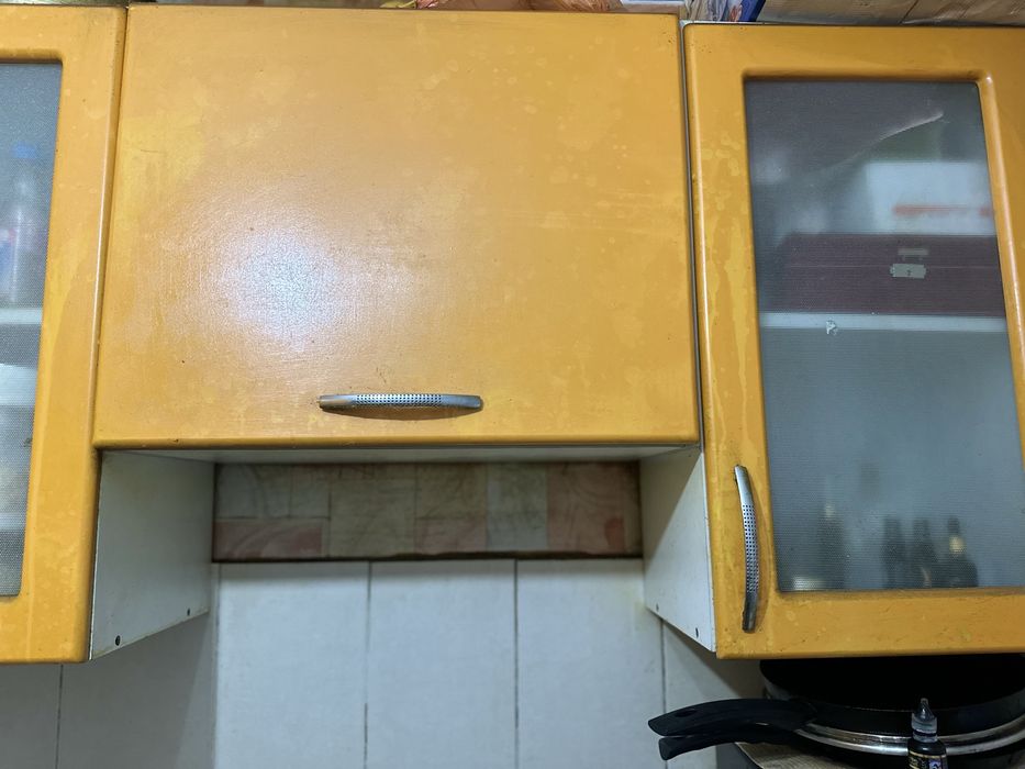 Продам кух гарнитур вместе с газом и мойкой