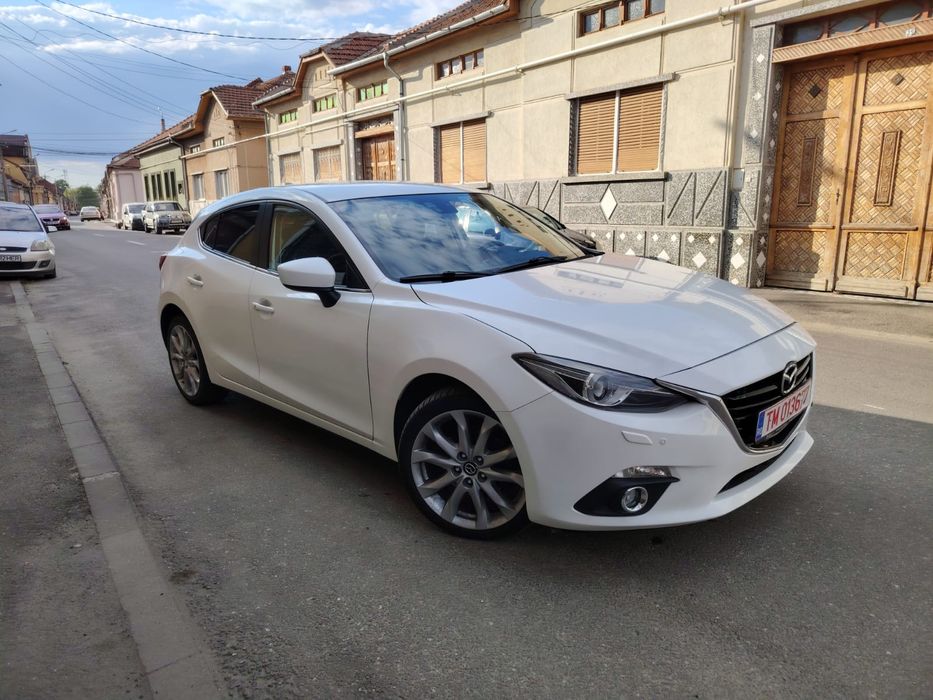 Vând Mazda 3 preț 6000 euro