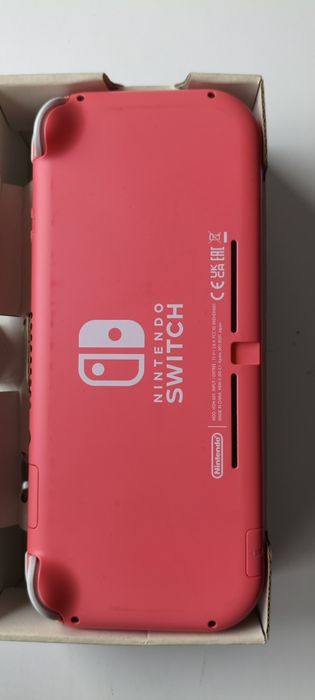 Продам Nintendo switch lite в хорошем состоянии