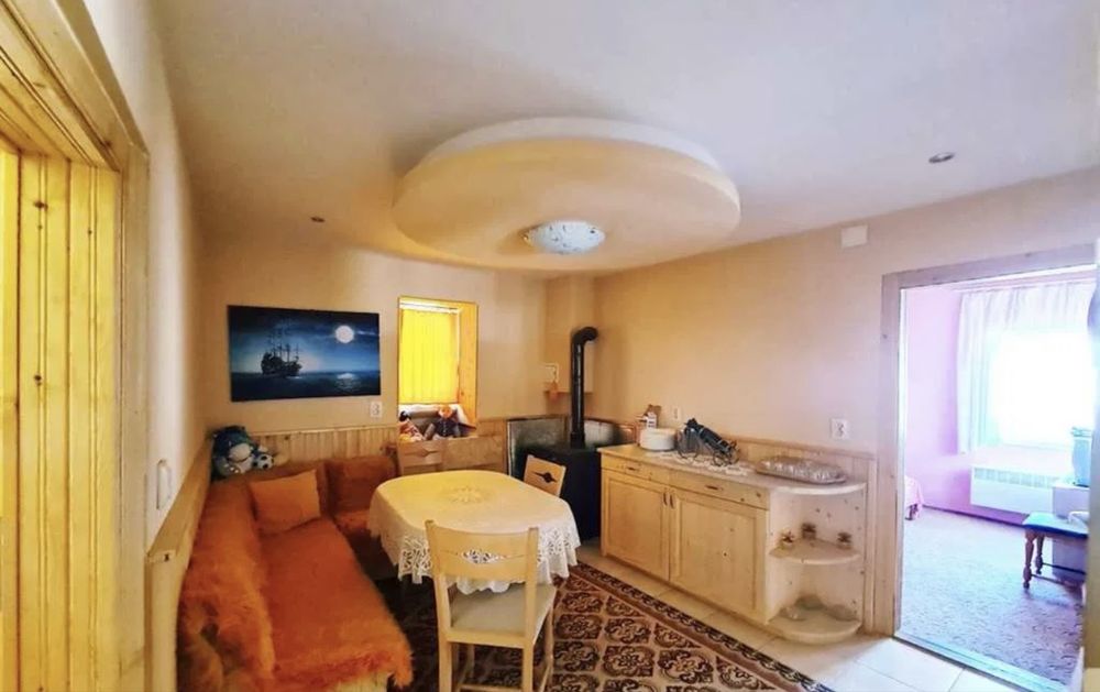 Къща в село Турчинча