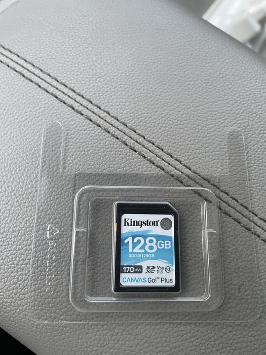 Kingston SD карта 128гб U3 V30