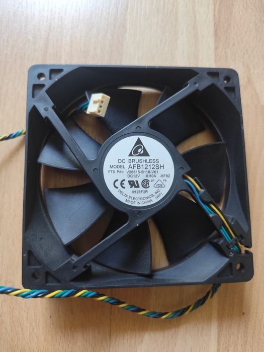 Vand ventilatoare/coolere 120mm și 80mm