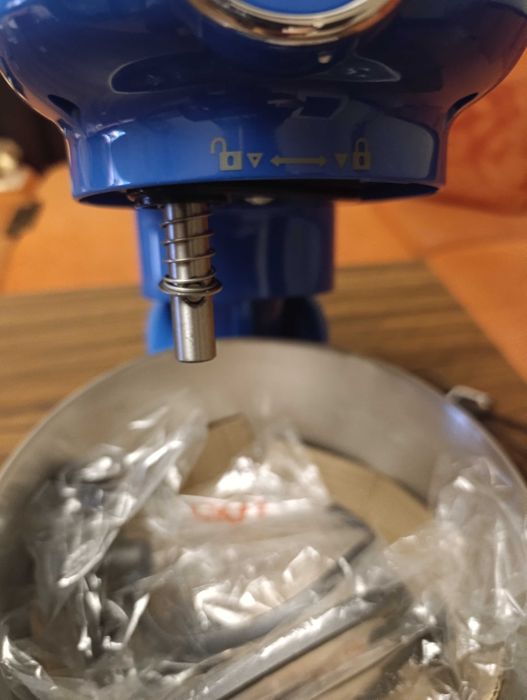 Планетарен миксер SILVERCREST...ретро дизайн