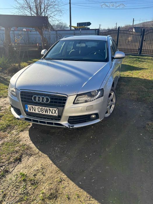 Vând Audi A4 B8 an2009