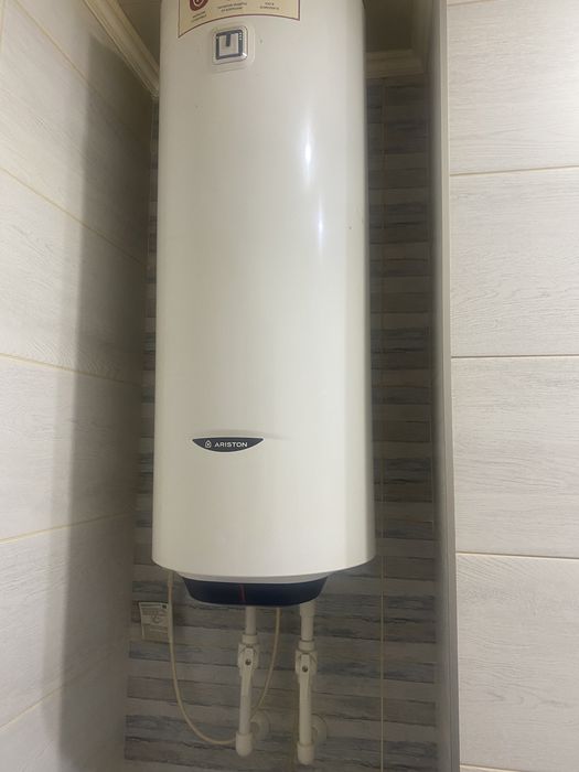 Продам титан аристон 65 л