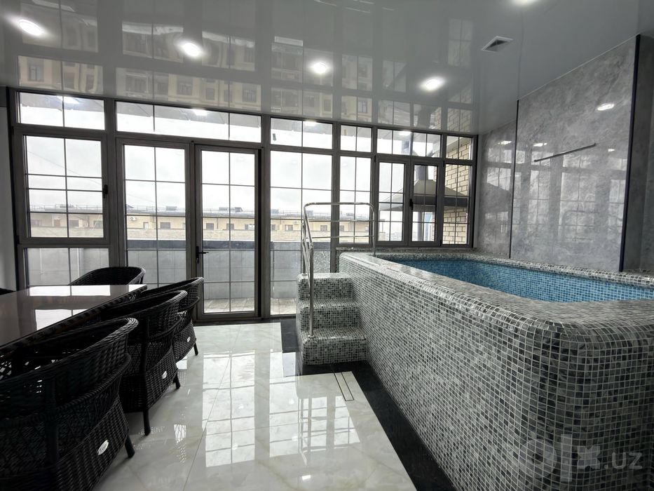 Poytaxt Residence [7/9-10/10]