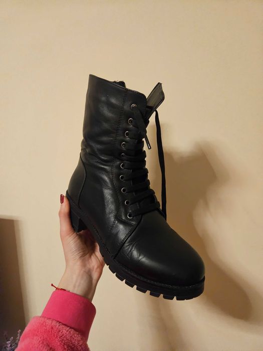 Зимни боти с хастар