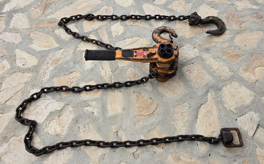 Ръчни лебетки с тресчотки до 3 тона