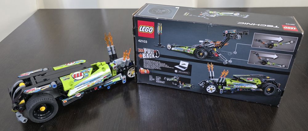 LEGO Technic - Dragster 42103, 225 piese