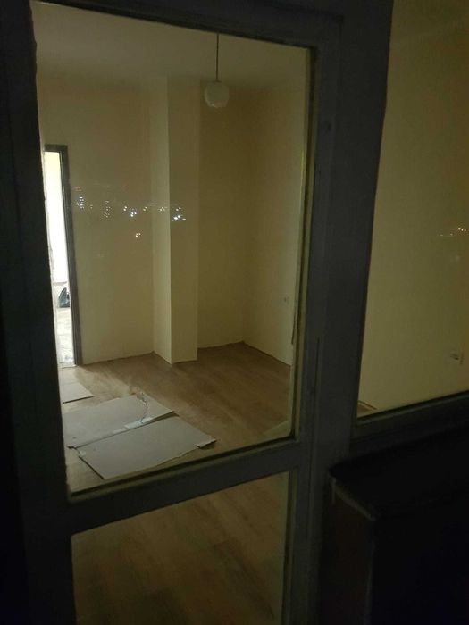 Дава се под наем Тристаен апартамент в Кърджали, Център - 65 кв.м за 228.99 € - Снимка #5