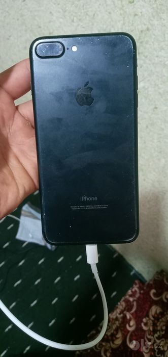 Iphone 7 plus  shkalat