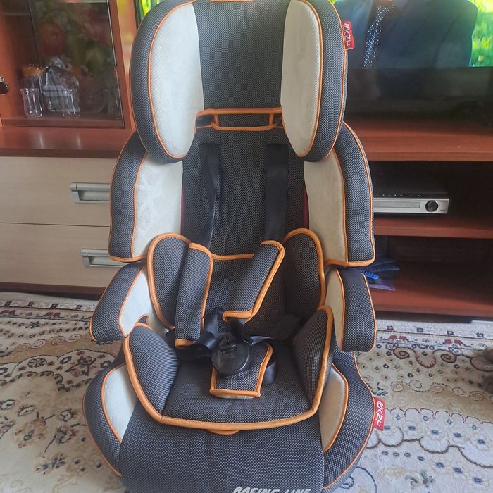 Продам детское кресло