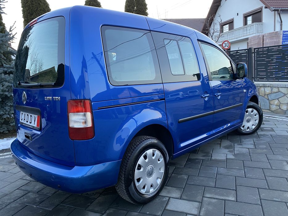 VW CADDY - 1,9-Tdi-105-Cp-fără -filtru-de-particule de Fabrică~ 7-Loc.