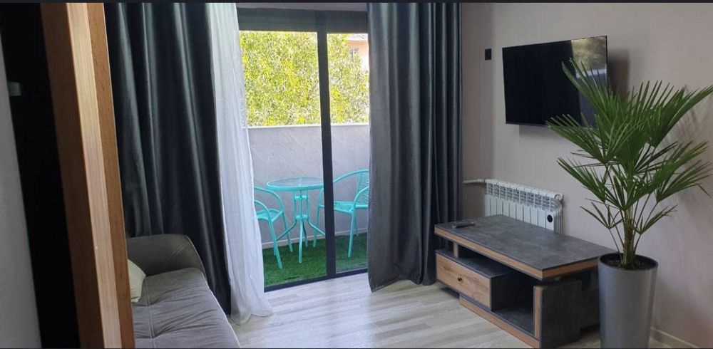 chilonzor16 kv  2 xonali kvartira arndaga beriladi