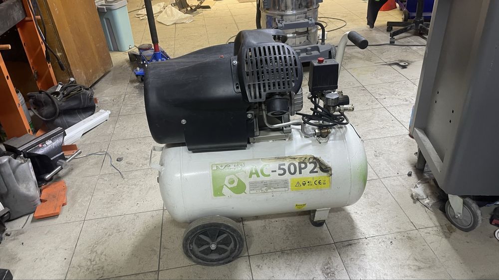 Продам копрессор