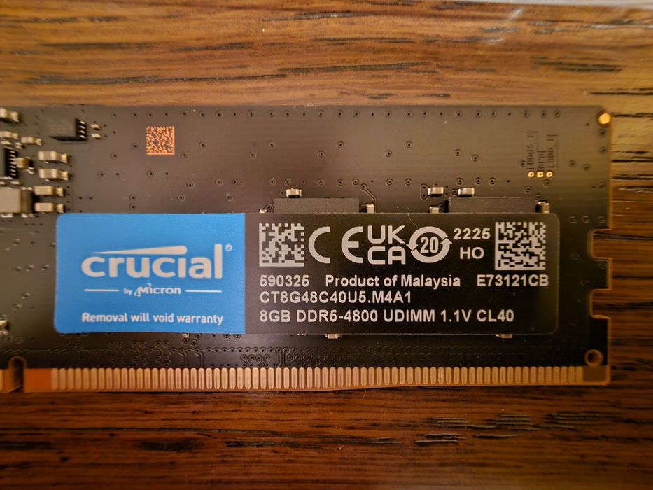 Crucial DDR5 RAM 8gb 4800MHz рам памет  за компютър