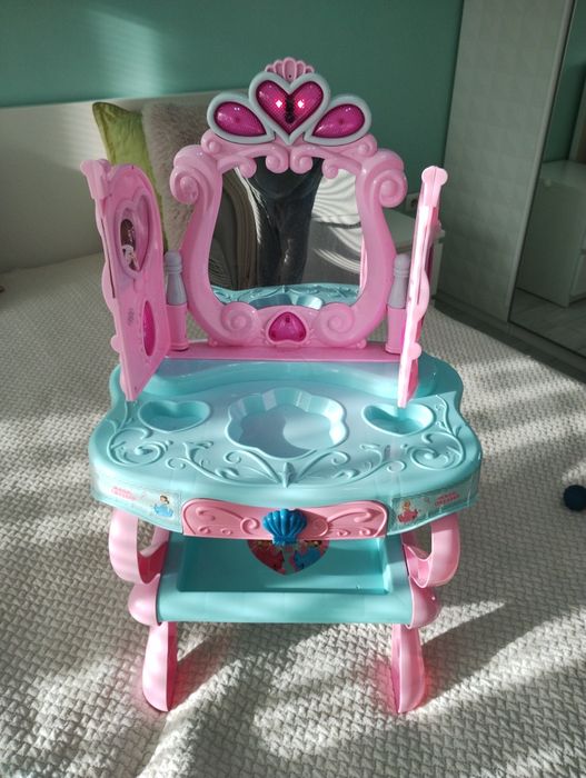 Детска тоалетка за игра