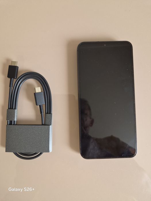 Telefon samsung s 23 plus