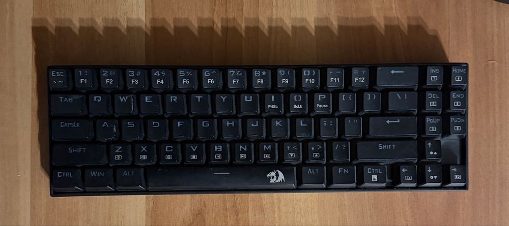 Tastatura gaming mecanica Redragon Deimos, format 65%, iluminare RGB, wireless 2.4GHz & wired USB-C, switch Red, Negru