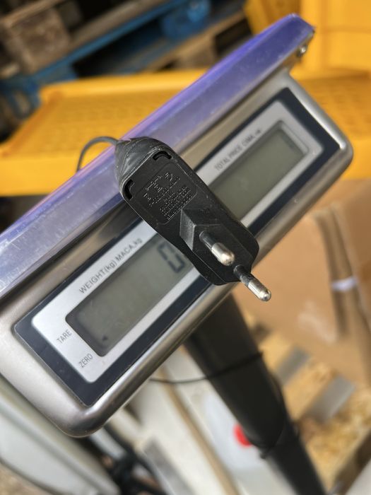 Професионален електронен кантар KraftWorld – до 350 кг