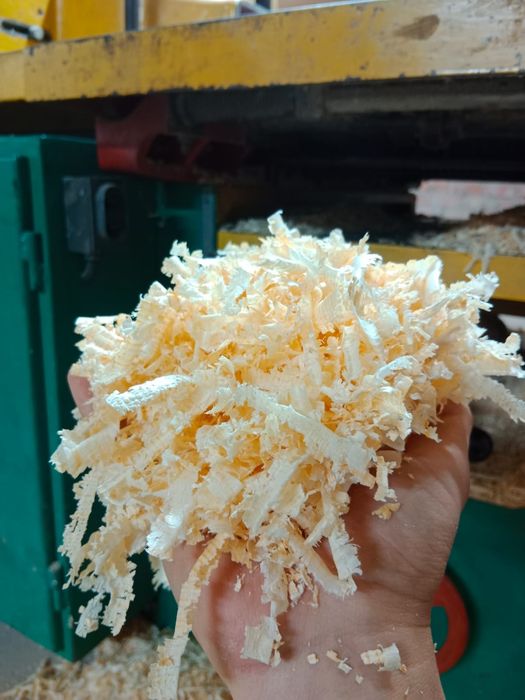 Продам сухие опилки