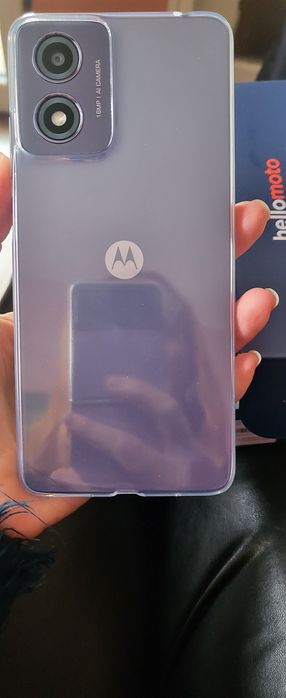 Motorola g04 нов с гаранция.