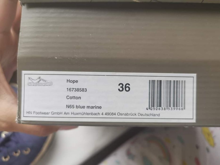 tenisi de la Napapijri, mas. 36,cu talpa inalta