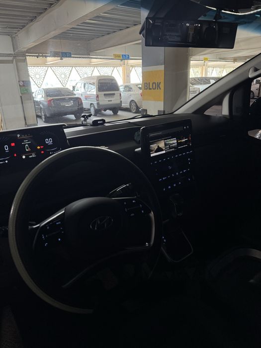 HYUNDAI Staria Srochno Sotiladi !