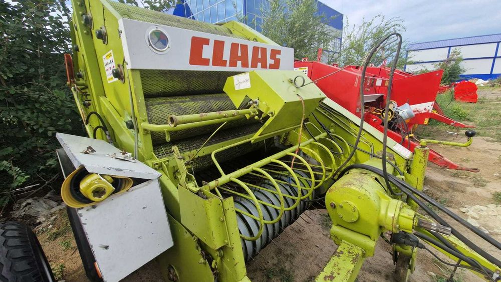 Пресс-подборщик Сlaas Rollant44 б/у с Европы