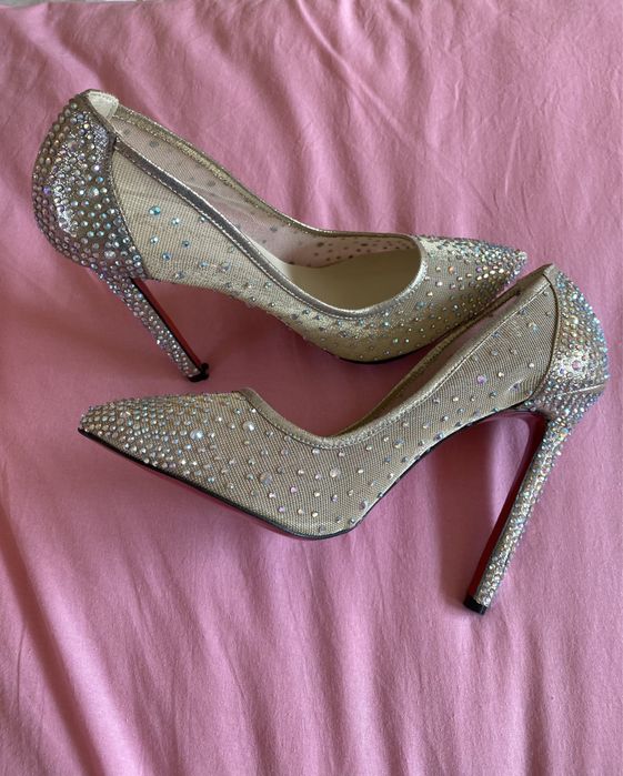 Чисто нови обувки