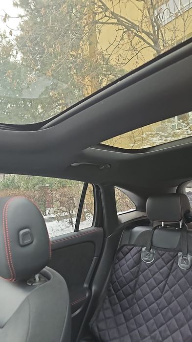 Mercedes-Benz GLA 250 4MATIC  AMG Line, Panoramic