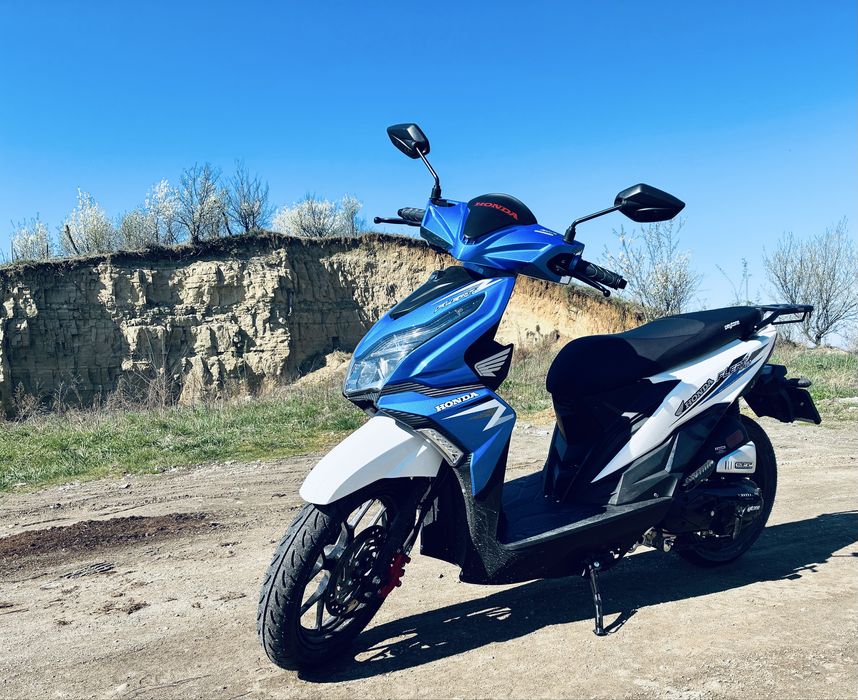 Daytona Flert 110 clona Honda BeAT
