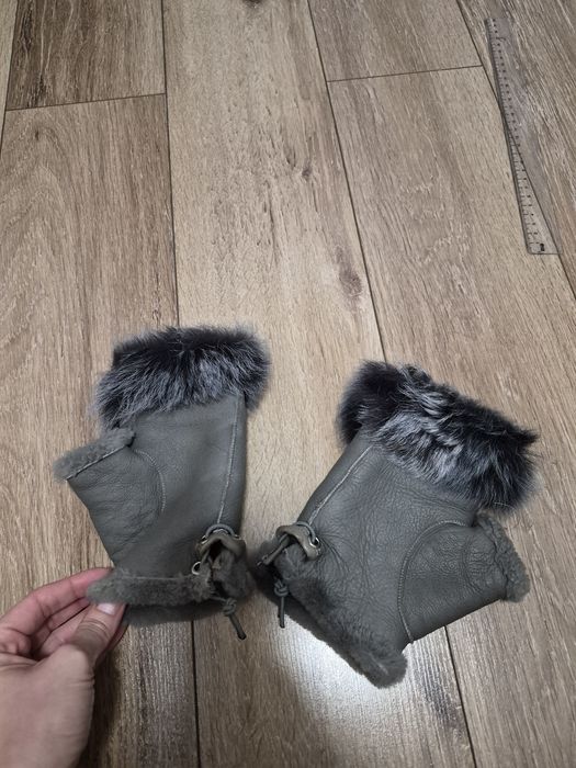 Mănuși din blana naturala