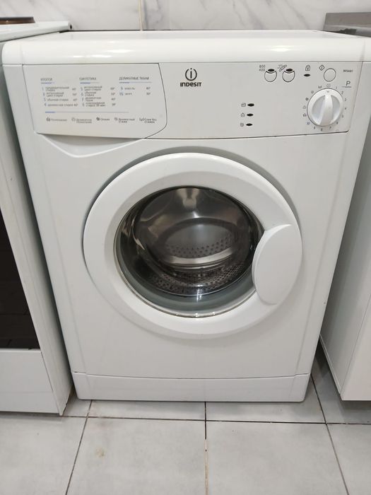 Стиральная машина Indesit
