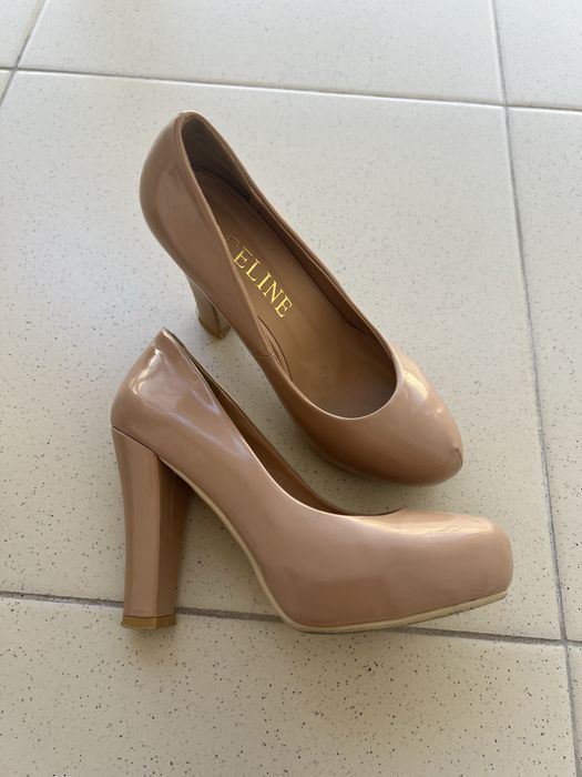 Женская одежда