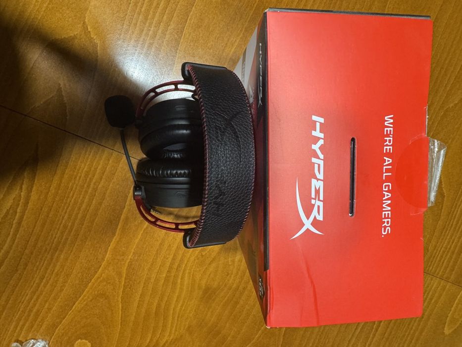 Hyperx Cloud  Alpha Wireless